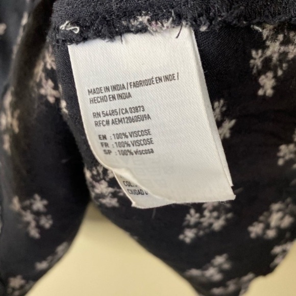 American Eagle Cut Out Floral Dress Black Size Small - Picture 6 of 6